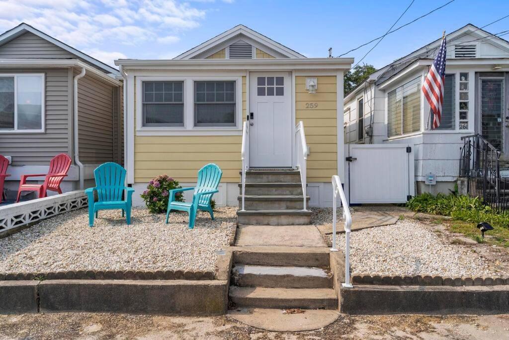 Pristine Home 2 Bedrooms 1 Bath Deck And Grill Seaside Heights Kültér fotó